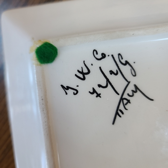 Mid-Century Modern J.W. Co. Square Dish, Ashtray 5.5 inch - Picture 2 of 3